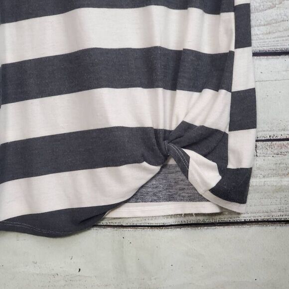 Lily Pad Medium Gray/White Stripe Top - Picture 2 of 9